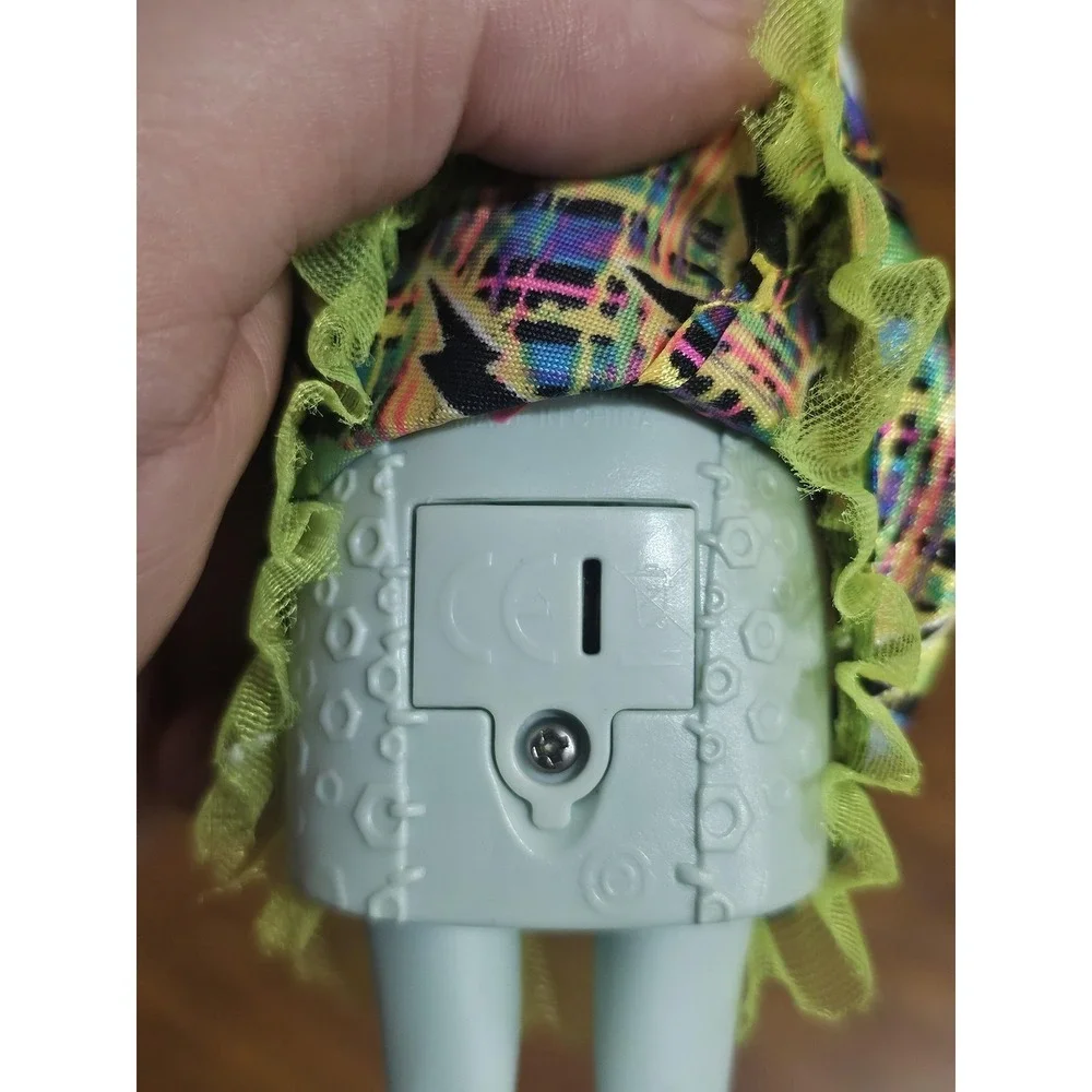 Mattel Monster High Electrified Frankie Stein 11in Fashion Doll Battery Backpack
